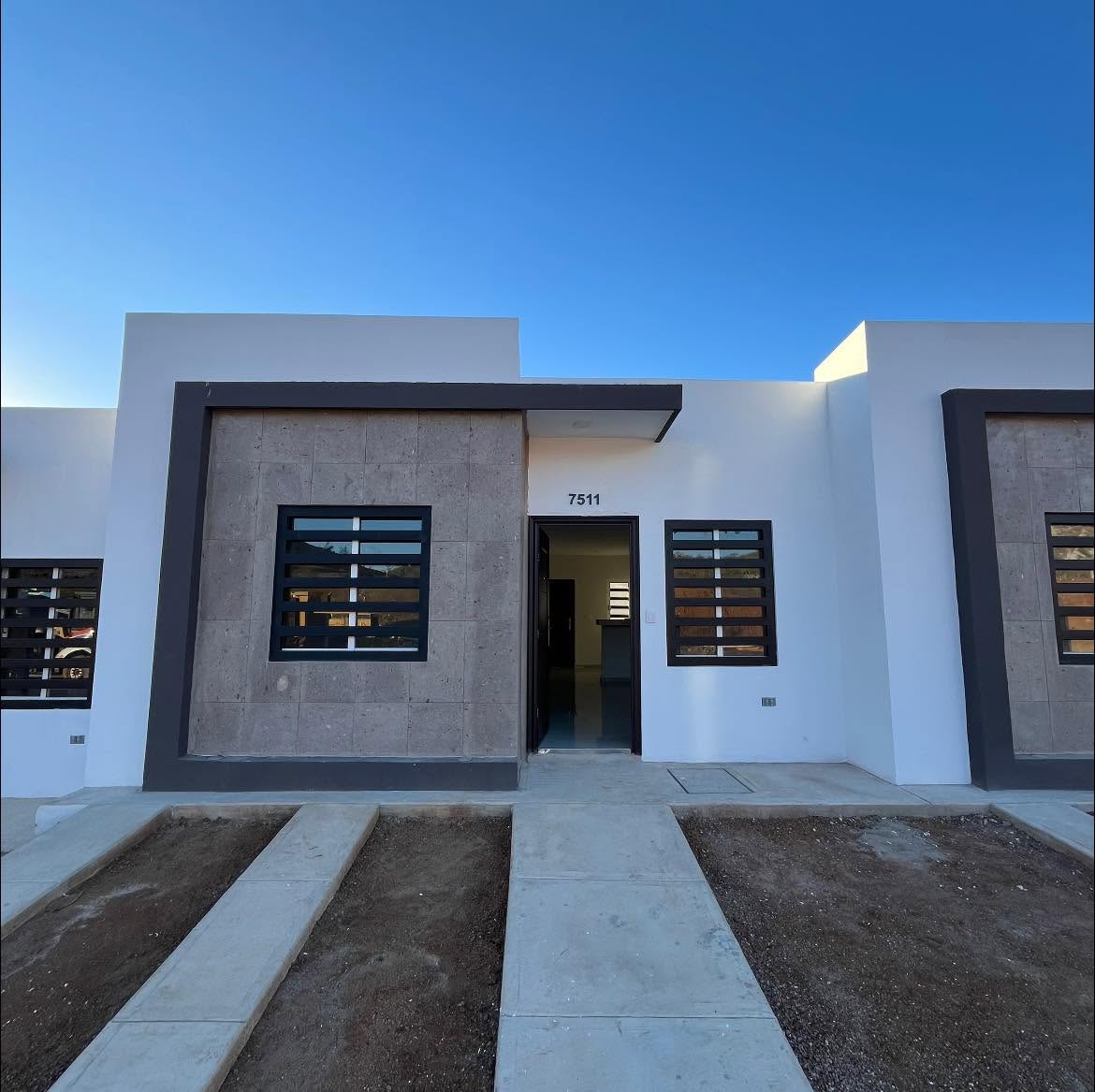 CASAS LAS FLORES II