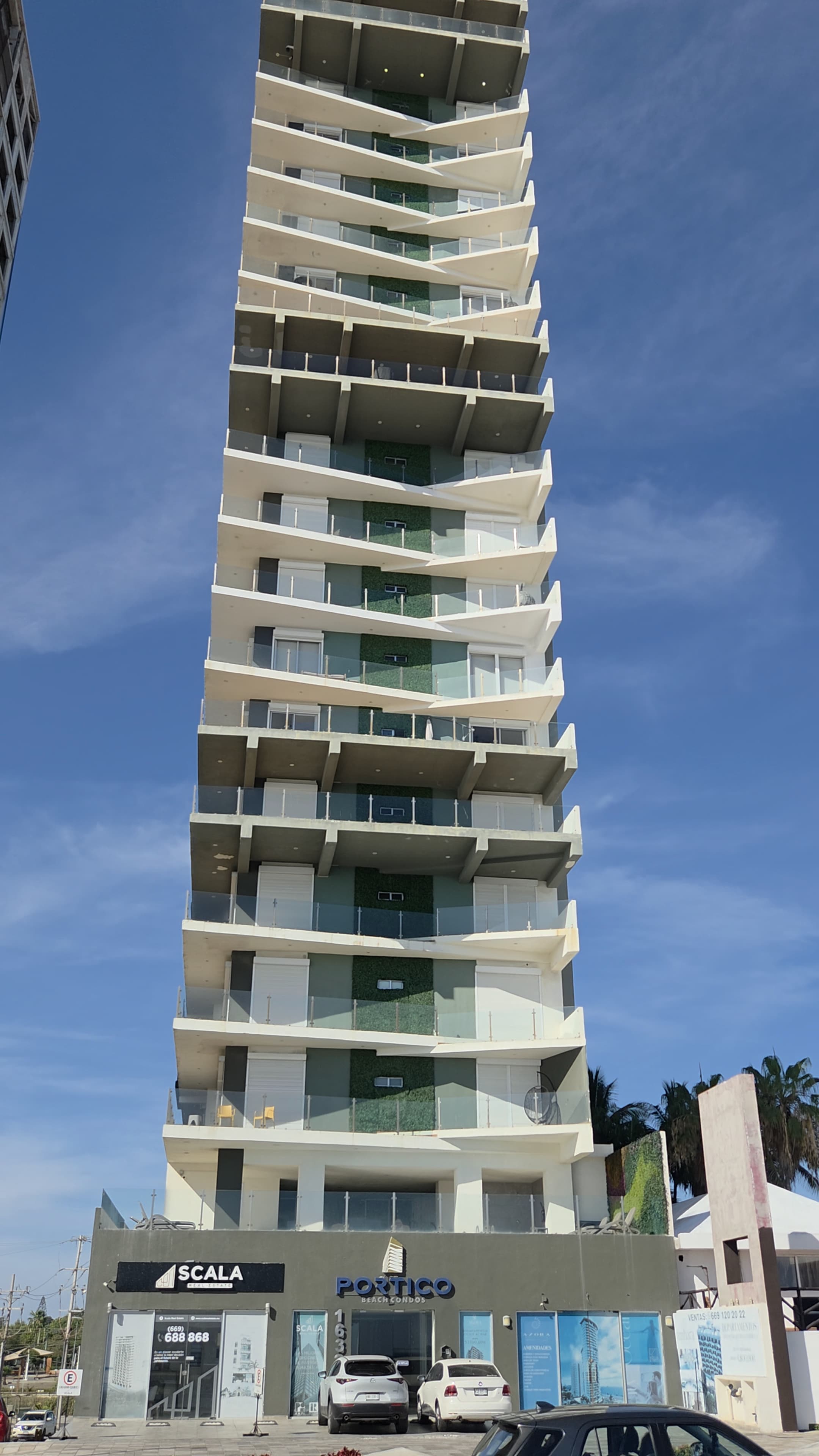 DEPARTAMENTO EN PORTICO